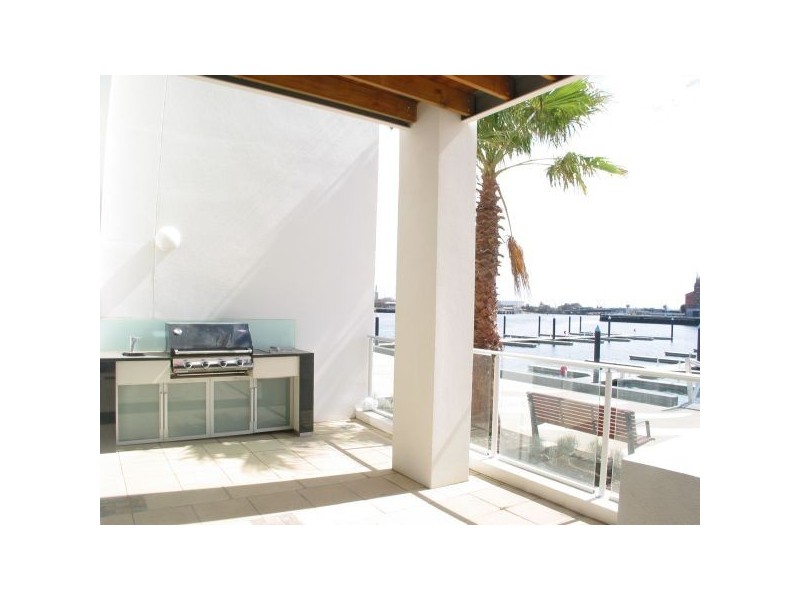 16 Marina Cove, Newport Quays, Port Adelaide SA 5015