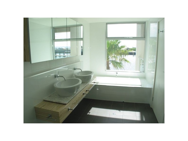 16 Marina Cove, Newport Quays, Port Adelaide SA 5015