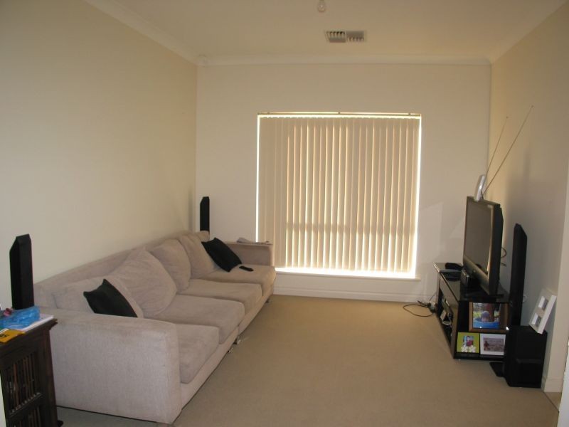 27 Osborne Street, Albert Park SA 5014