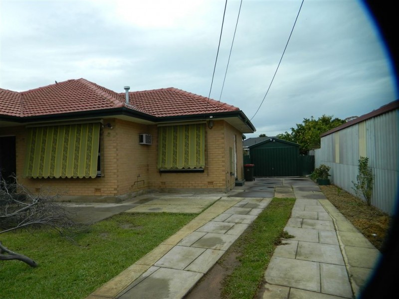 13 Lincoln Avenue, Parafield Gardens SA 5107