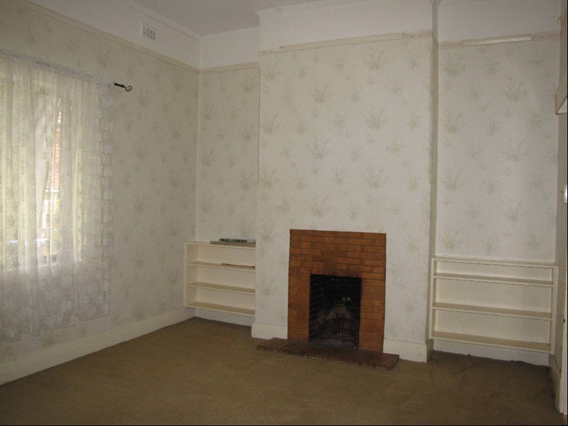 18 Glenlossie, Woodville South SA 5011