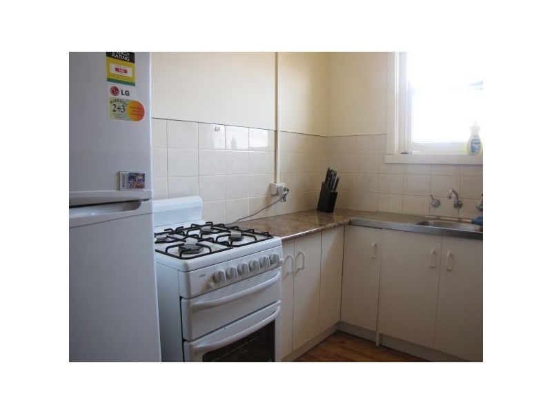 28 Gedville Street, Taperoo SA 5017