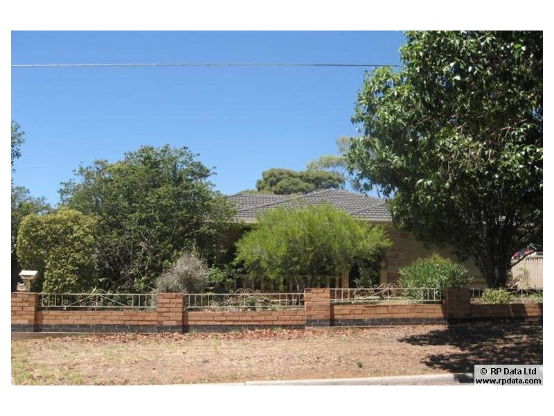 3 Newcombe Drive, Gilles Plains SA 5086