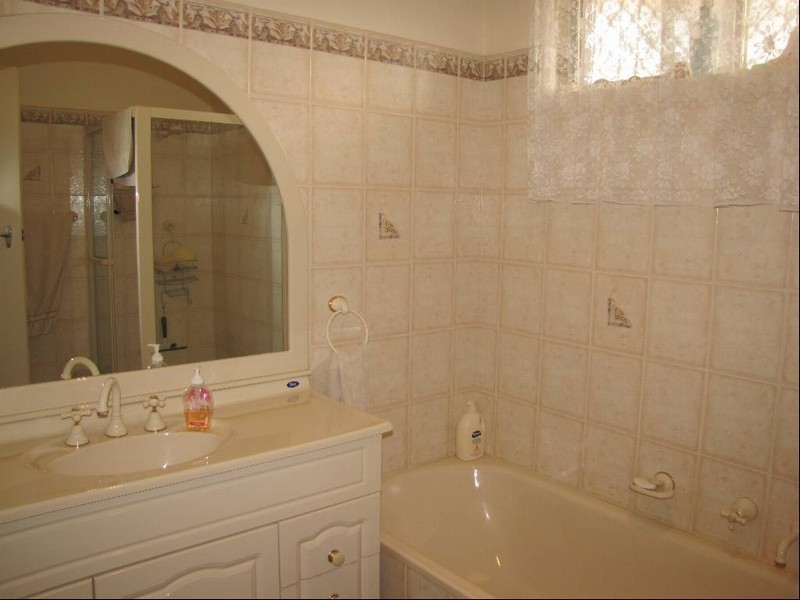 25 Stroud Street, Cheltenham SA 5014