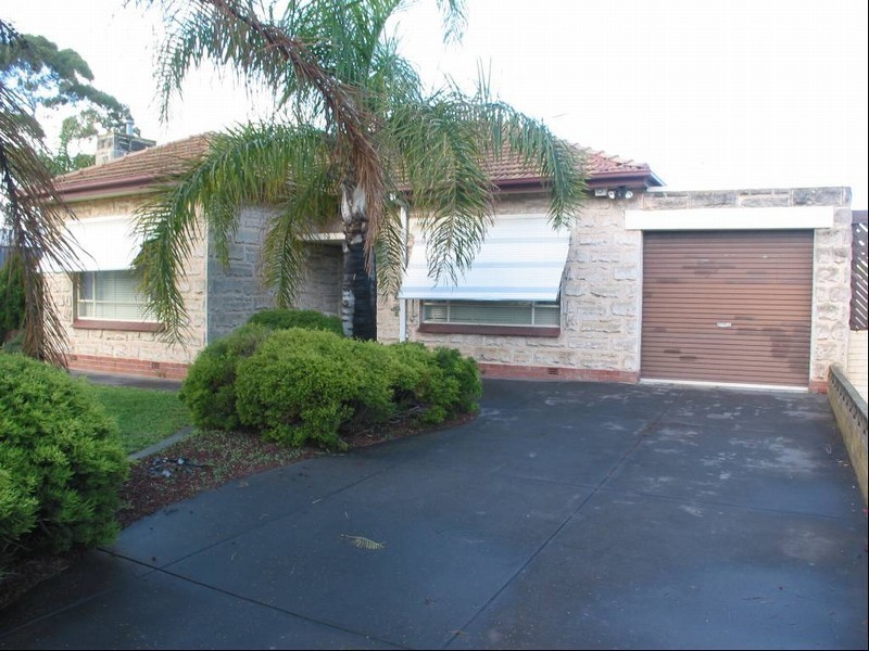 25 Fife Street, Woodville South SA 5011