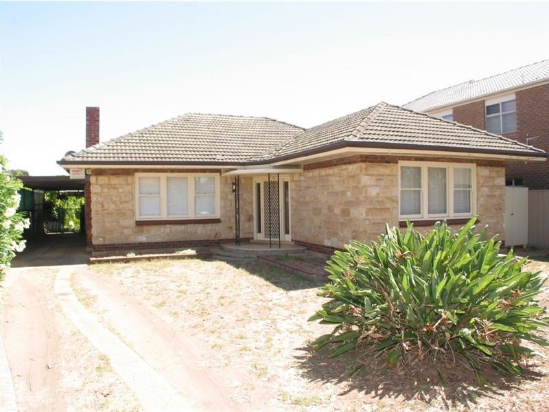11 Agnes Street, Seaton SA 5023
