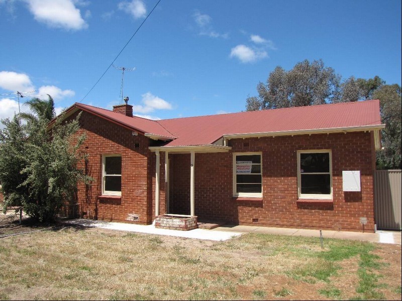 27 Fifth Avenue, Woodville Gardens SA 5012