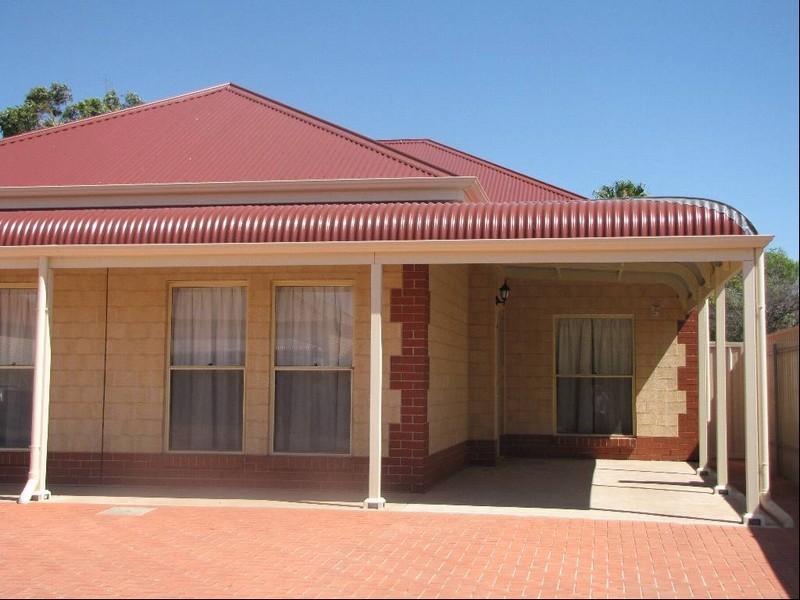 38 Hodgeman Road, Pennington SA 5013