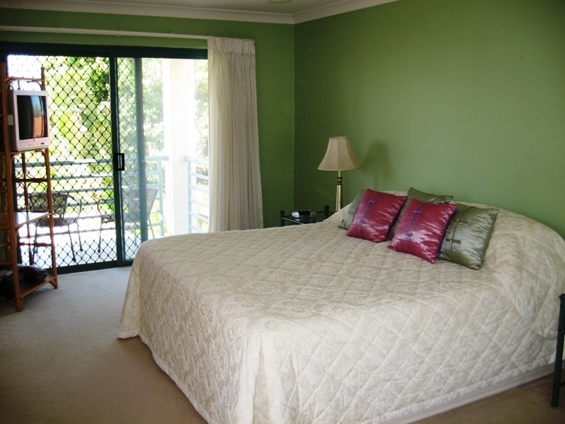 Runaway Bay QLD 4216