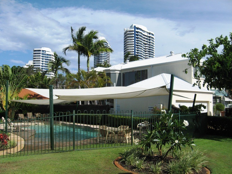 Runaway Bay QLD 4216