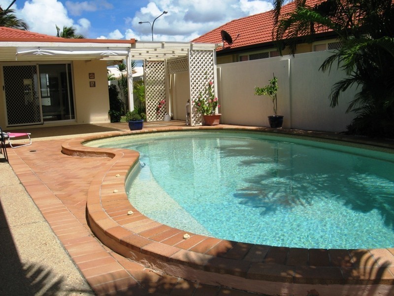 Runaway Bay QLD 4216