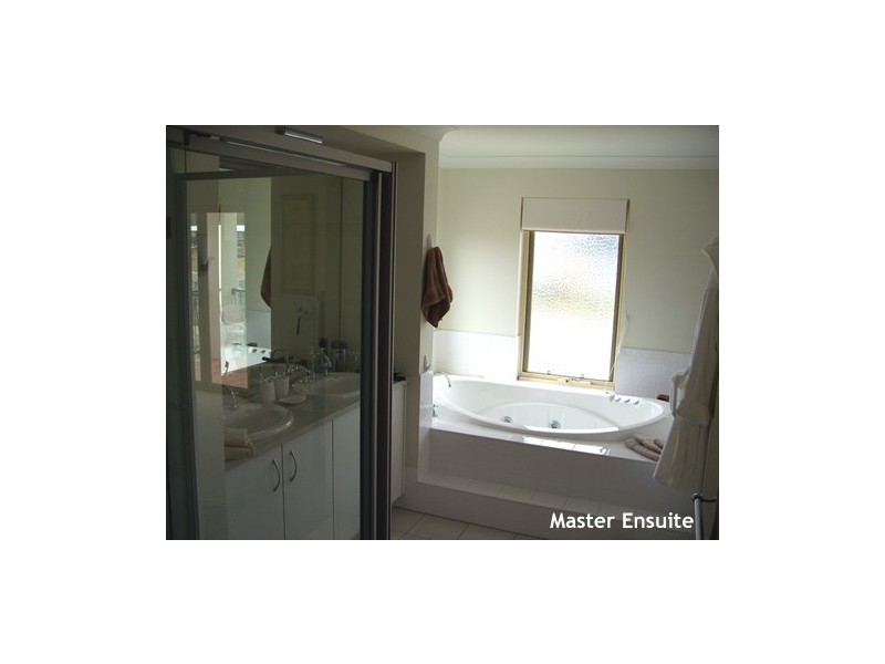 Runaway Bay QLD 4216