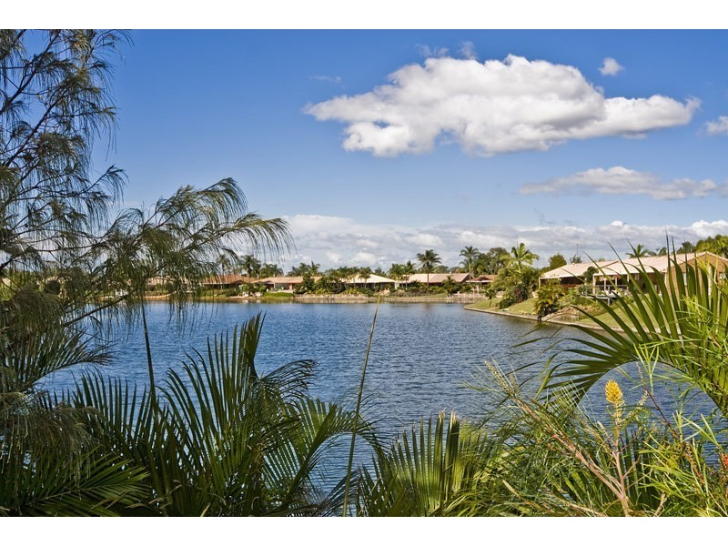 2/28 Marsupial Drive, Coombabah QLD 4216