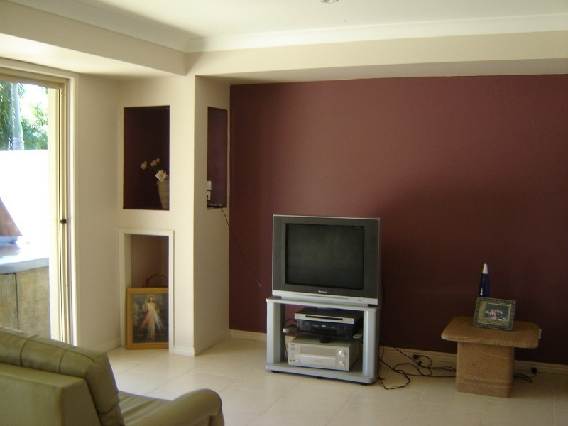 49 Poinsettia Avenue, Hollywell QLD 4216