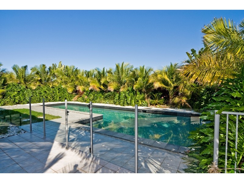 154 Lae Drive, Runaway Bay QLD 4216