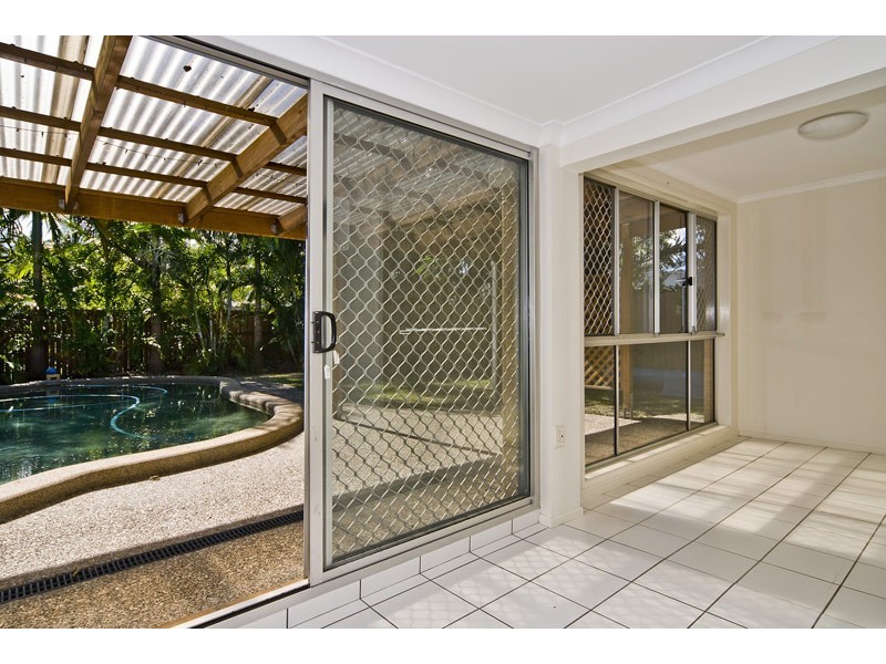 17 Coombabah Road, Runaway Bay QLD 4216