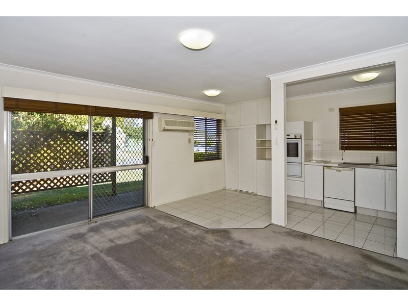 17 Coombabah Road, Runaway Bay QLD 4216