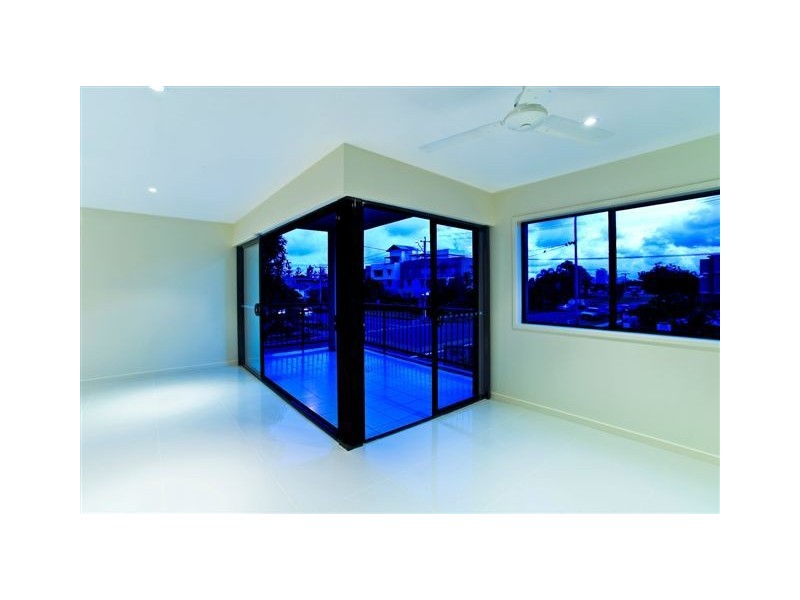 7/22 Bath Street, Labrador QLD 4215