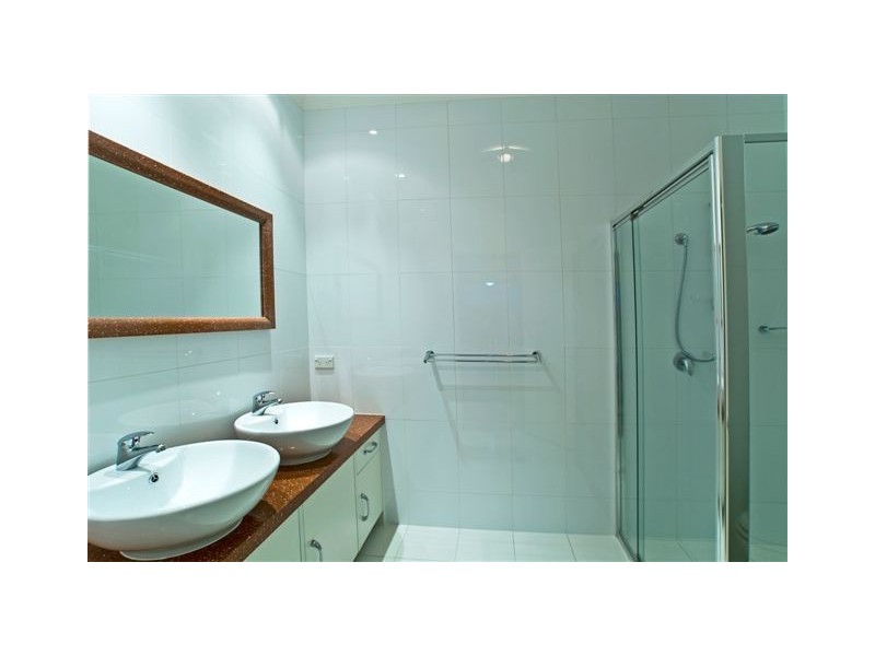 7/22 Bath Street, Labrador QLD 4215