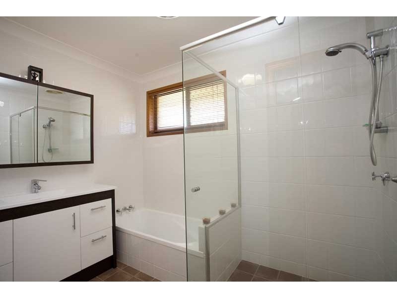 12 Petra street, Southport QLD 4215