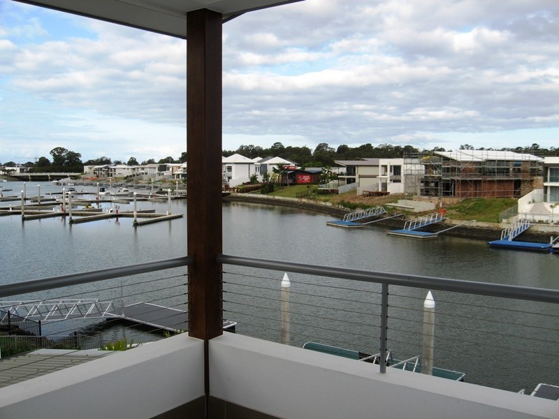 5 Coomera Crt, Helensvale QLD 4212