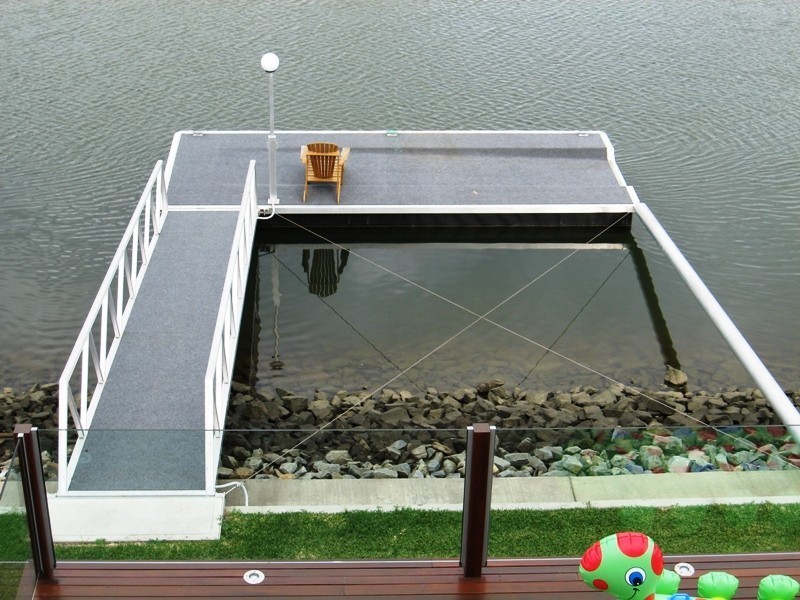 5 Coomera Crt, Helensvale QLD 4212