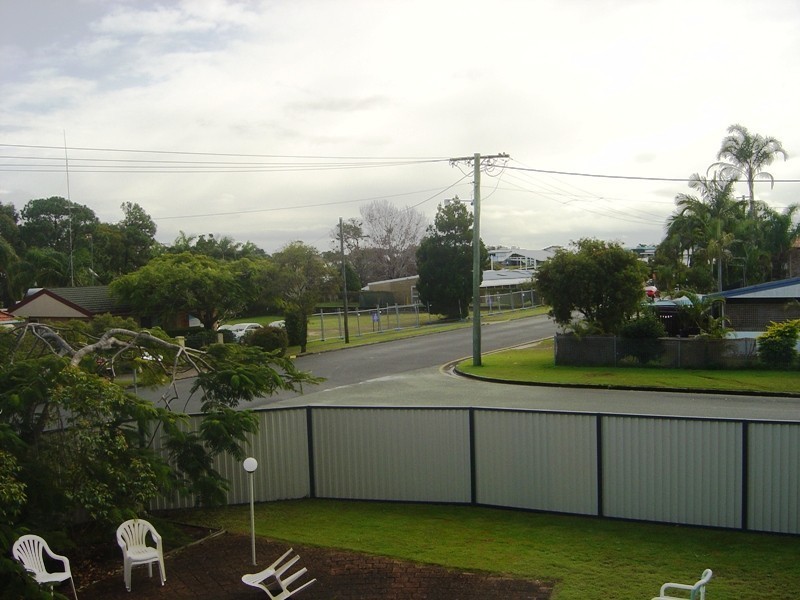 6/14 Brett Ave, Labrador QLD 4215