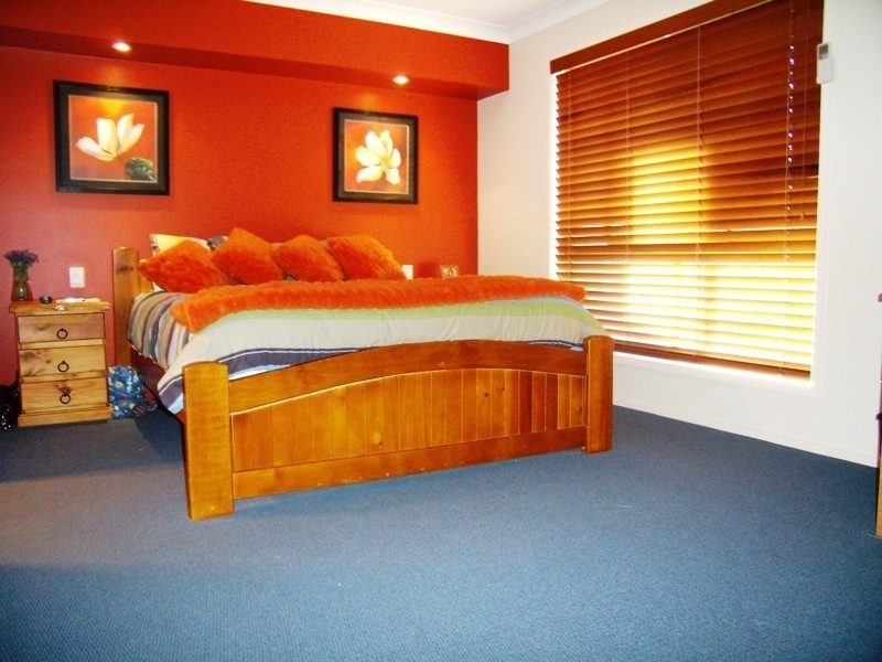 Runaway Bay QLD 4216