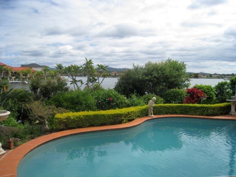 6 Eastbank TCE, Monterey Keys QLD 4212