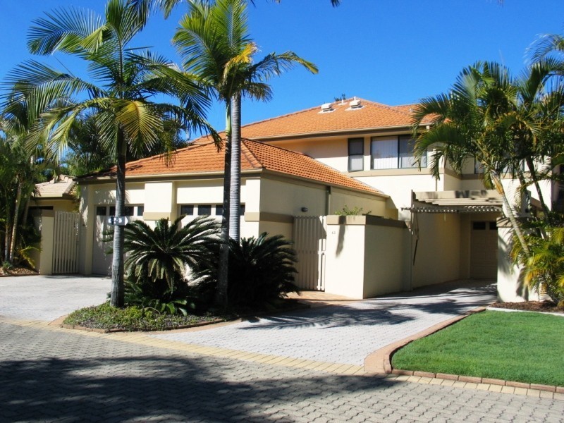 63/100 Morala Avenue, Runaway Bay QLD 4216