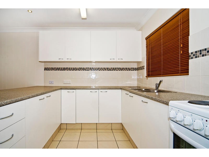 7/188 High Street, Southport QLD 4215