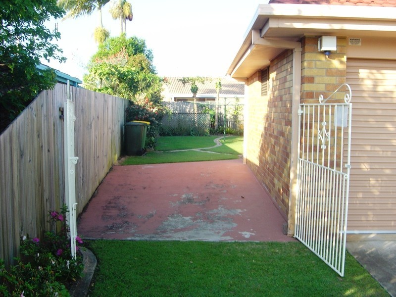 11 Doreen Drive, Coombabah QLD 4216