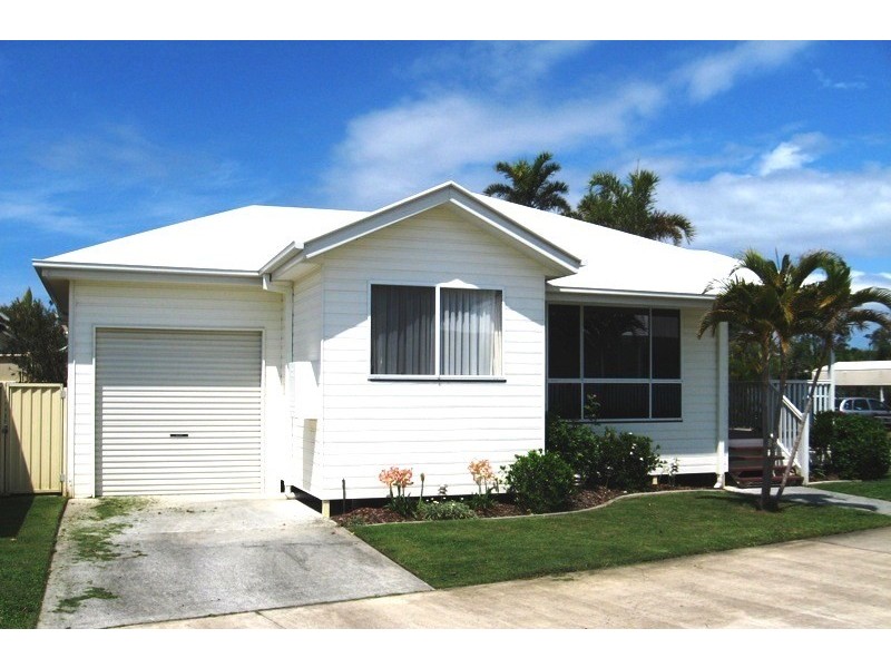 1 Treasure Island Drive, Biggera Waters QLD 4216