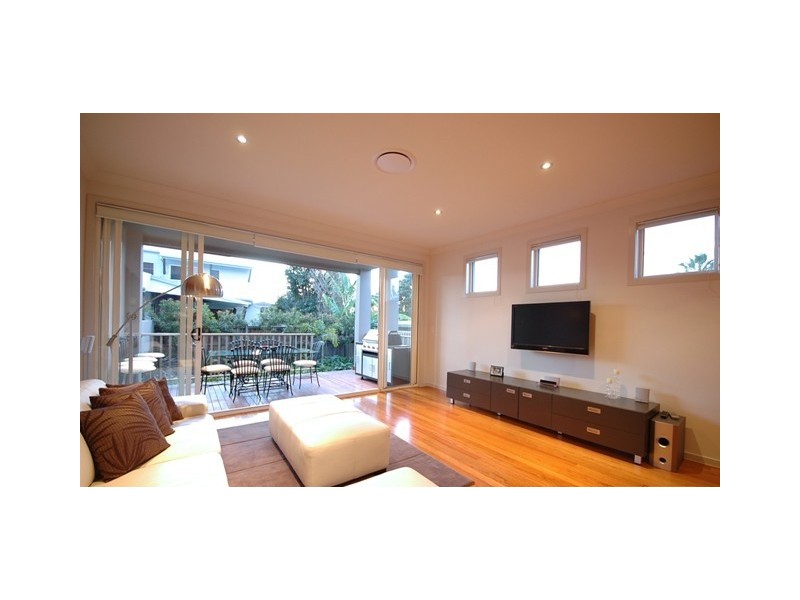 1/17 Oleander Ave, Biggera Waters QLD 4216