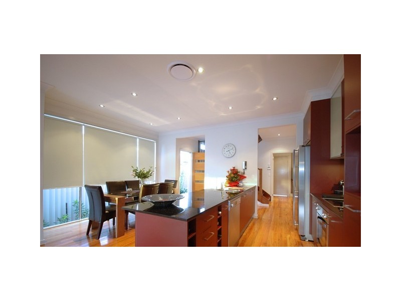 1/17 Oleander Ave, Biggera Waters QLD 4216