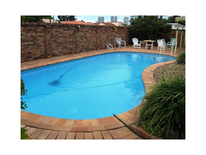 26 Thompson Street, Biggera Waters QLD 4216