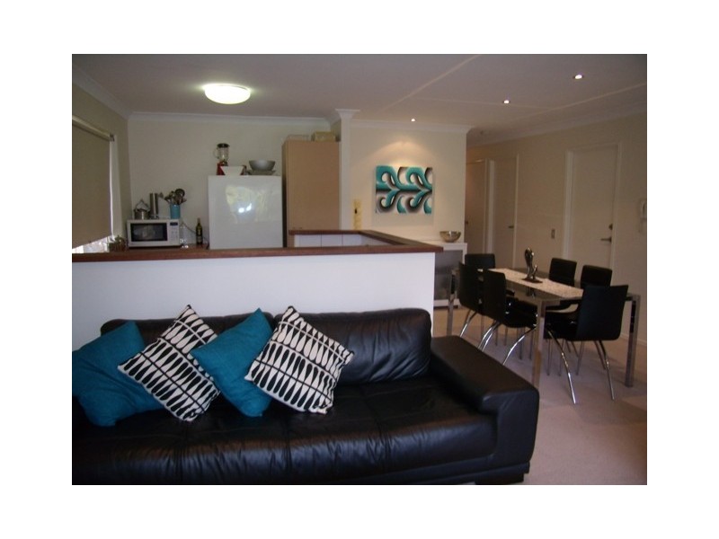 11/171 Coombabah Rd, Runaway Bay QLD 4216
