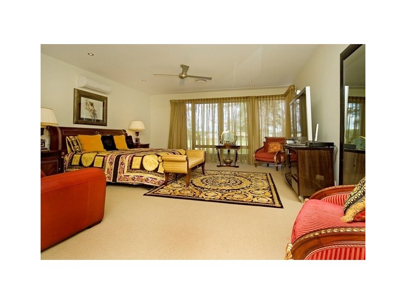 2247 Olympic Drive, Sanctuary Cove QLD 4212