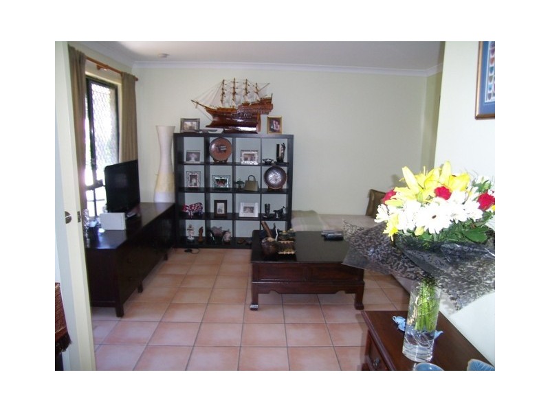 20 Bernini, Coombabah QLD 4216