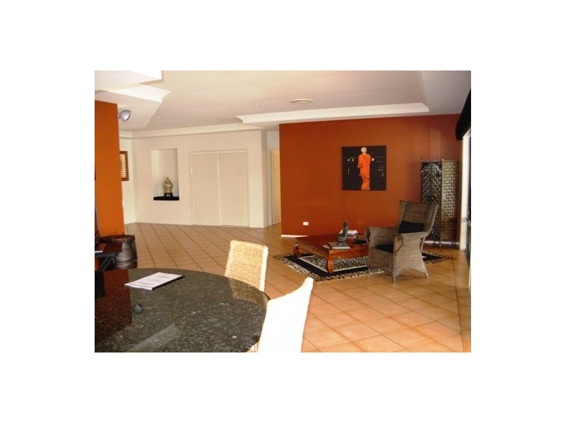 43 Nirvana Court, Runaway Bay QLD 4216