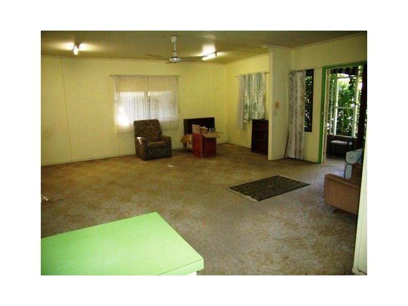 36 Loder Street, Biggera Waters QLD 4216