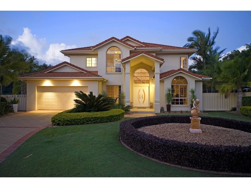 1006 Rosebank Way, Hope Island QLD 4212
