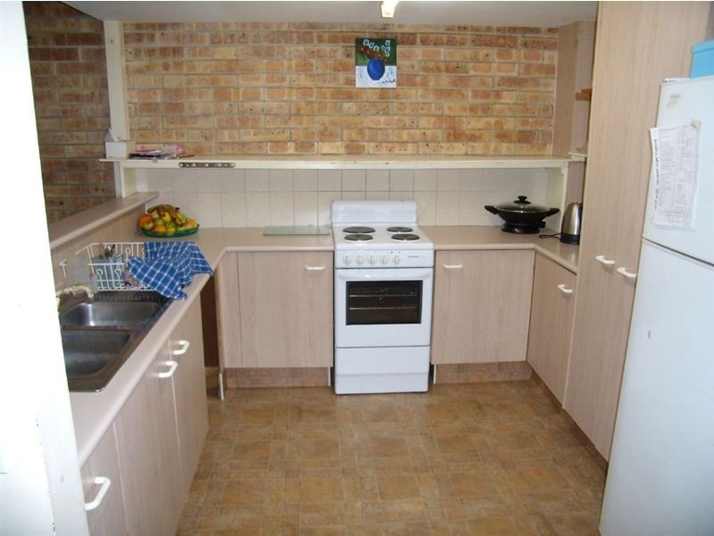 23/71 Olsen Ave, Labrador QLD 4215