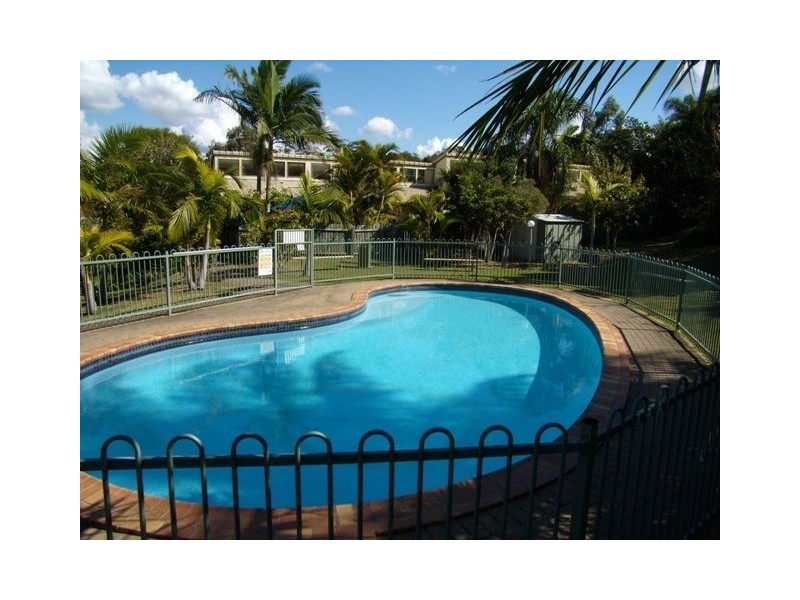 23/71 Olsen Ave, Labrador QLD 4215