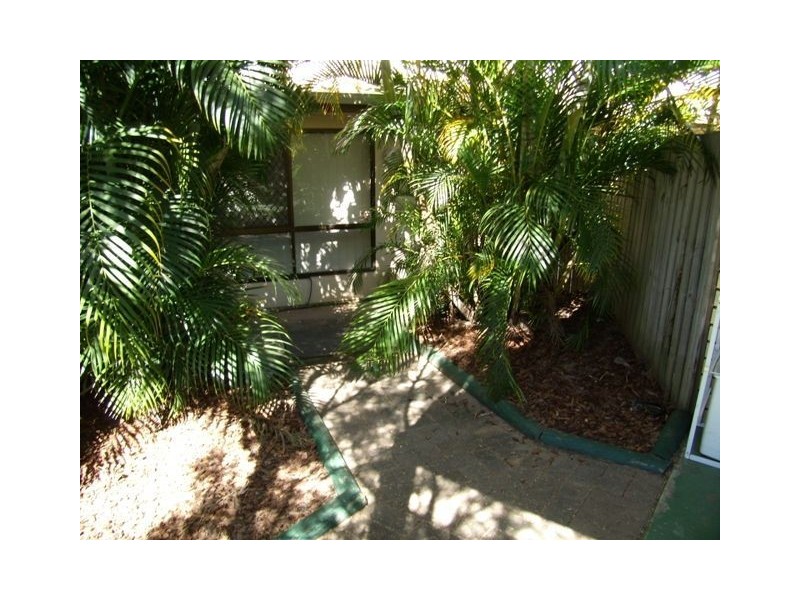 23/71 Olsen Ave, Labrador QLD 4215