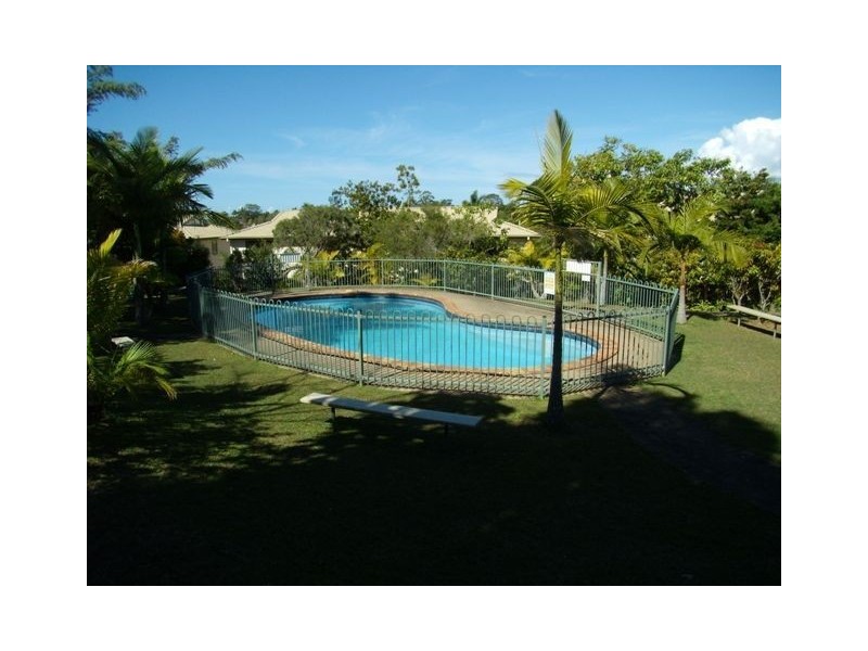 23/71 Olsen Ave, Labrador QLD 4215