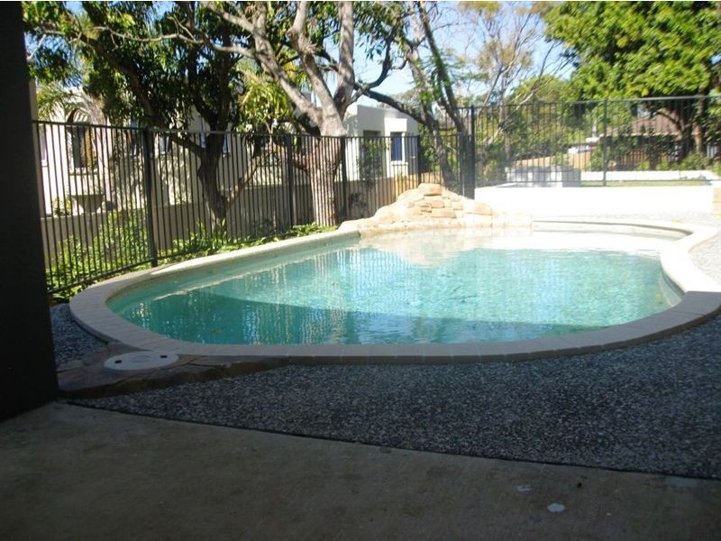 Biggera Waters QLD 4216