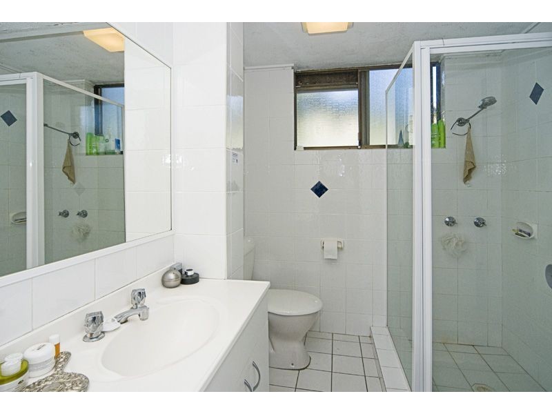 3/490 Marine Parade, Biggera Waters QLD 4216