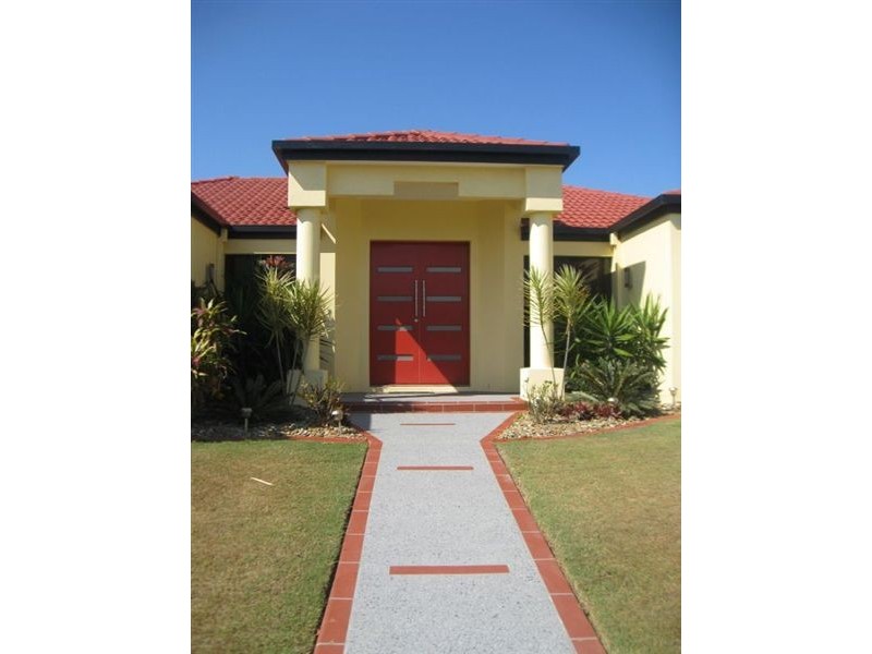 15 Lagos, Coombabah QLD 4216