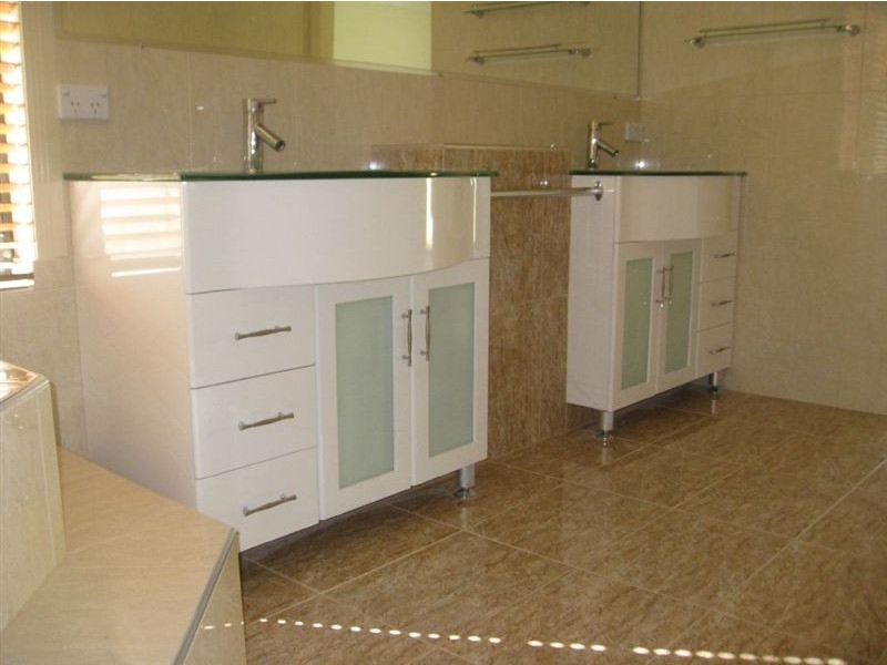 15 Lagos, Coombabah QLD 4216